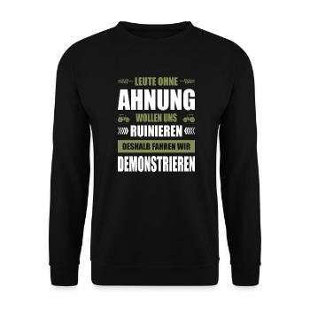 Landwirt Demonstration Bauerndemo Protest Demo - Unisex Pullover - Schwarz - Vorne - Alina (178cm) & Michal (187cm)