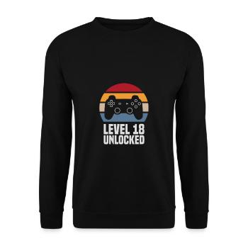 Level 18 Unlocked 18. Geburtstag Gamer Zocker - Unisex Pullover - Schwarz - Vorne - Alina (178cm) & Michal (187cm)
