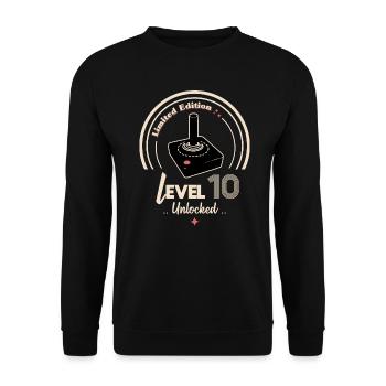 Level 10 freigeschaltet - Unisex Pullover - Schwarz - Vorne - Alina (178cm) & Michal (187cm)