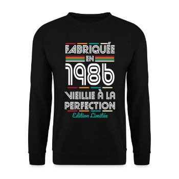 1986 – Hergestellt – Perfekt gereift - Unisex Pullover - Schwarz - Vorne - Alina (178cm) & Michal (187cm)