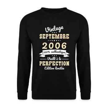 18th Birthday - Vintage - September 2006 - Unisex Sweatshirt - black - Front - Alina (178cm) & Michal (187cm)