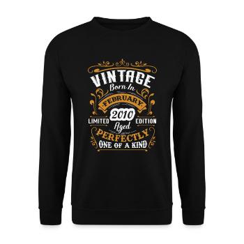 Cadeau d'anniversaire, Vintage né en Février 2010 - Sweat-shirt Unisexe - noir - Devant - Alina (178cm) & Michal (187cm)