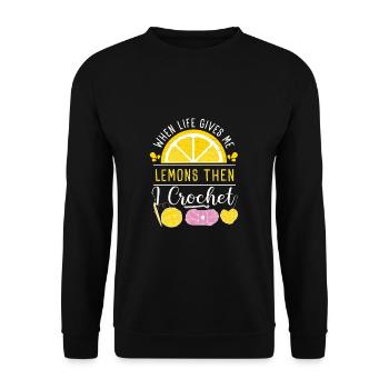 When Life Gives Me Lemons Funny Crocheting Yarn - Unisex Sweatshirt - black - Front - Alina (178cm) & Michal (187cm)