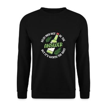 Soju ist vielleicht nicht die Antwort, aber es - Unisex Pullover - Schwarz - Vorne - Alina (178cm) & Michal (187cm)