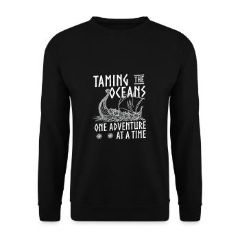 Viking One adventure after another Jomsviking - Unisex Sweatshirt - black - Front - Alina (178cm) & Michal (187cm)