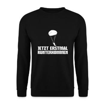 Fallschirmspringen Erstmal Runterkommen Fallschirm - Unisex Pullover - Schwarz - Vorne - Alina (178cm) & Michal (187cm)