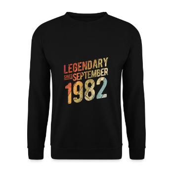 40th Birthday Gift Legendary Since September 1982 - Unisex Pullover - Schwarz - Vorne - Alina (178cm) & Michal (187cm)