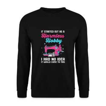 Couturière à la machine à coudre - Sweat-shirt Unisexe - noir - Devant - Alina (178cm) & Michal (187cm)