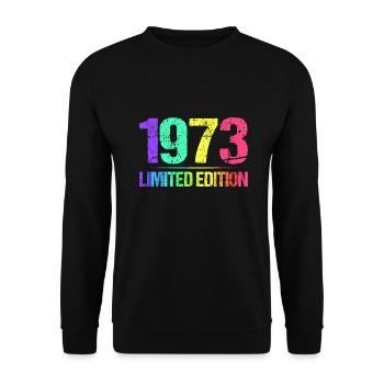 1973 Limited Edition Jahrgang 73er Retro Jahrgang - Unisex Pullover - Schwarz - Vorne - Alina (178cm) & Michal (187cm)