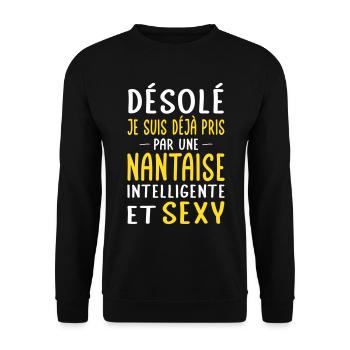 Désolé déjà pris par une Nantaise sexy - Sweat-shirt Unisexe - noir - Devant - Alina (178cm) & Michal (187cm)