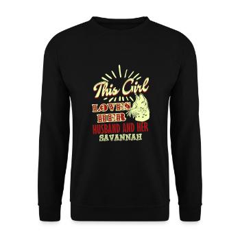 This Girl Loves Savannah Cat - Unisex Sweatshirt - black - Front - Alina (178cm) & Michal (187cm)