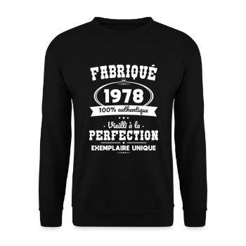 Anniversaire 45 ans - Fabriqué en 1978 - Sweat-shirt Unisexe - noir - Devant - Alina (178cm) & Michal (187cm)