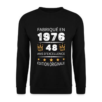 Baujahr 1976 Jahrgang 1976 48 Jahre Jubiläum - Unisex Pullover - Schwarz - Vorne - Alina (178cm) & Michal (187cm)