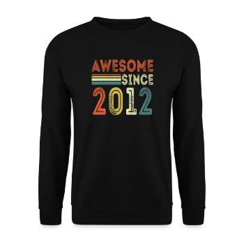 Awesome since 2012 retro t-shirt 2012 - Unisex Pullover - Schwarz - Vorne - Alina (178cm) & Michal (187cm)