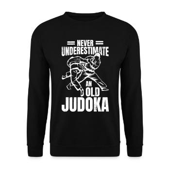 Never underestimate an old judoka - Unisex Sweatshirt - black - Front - Alina (178cm) & Michal (187cm)