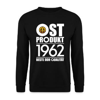 OSTPRODUKT 1962 DDR OSSI 64. GEBURTSTAG - Unisex Pullover - Schwarz - Vorne - Alina (178cm) & Michal (187cm)