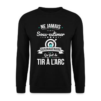 Sous-estimer quadragénaire qui fait du tir à l'arc - Sweat-shirt Unisexe - noir - Devant - Alina (178cm) & Michal (187cm)