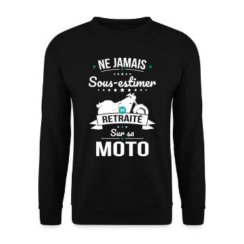 Sous-estimer un retraité sur sa moto - Sweat-shirt Unisexe - noir - Devant - Alina (178cm) & Michal (187cm)