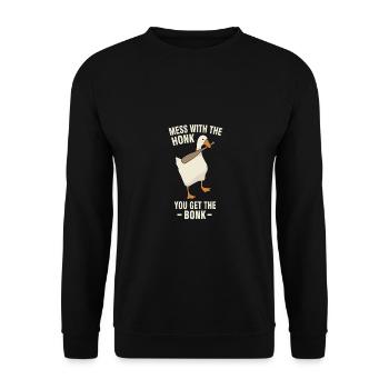 Honk Brutale Ente mit Baseballschläger - Unisex Pullover - Schwarz - Vorne - Alina (178cm) & Michal (187cm)