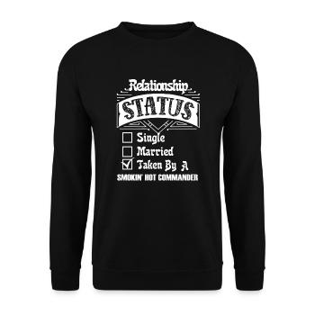 Commander Commander Relationship Status - Unisex Sweatshirt - black - Front - Alina (178cm) & Michal (187cm)