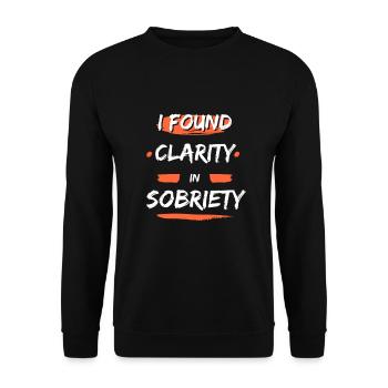 Ich fand Klarheit in der Nüchternheit - Unisex Pullover - Schwarz - Vorne - Alina (178cm) & Michal (187cm)