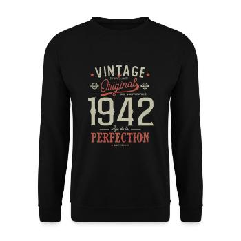 age of perfection 1942, birthday 80 years - Unisex Sweatshirt - black - Front - Alina (178cm) & Michal (187cm)