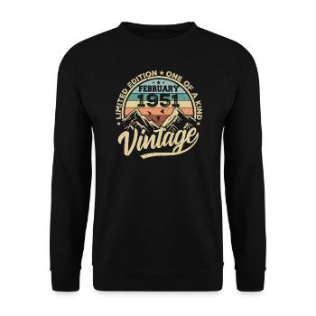 February 1951 Vintage Retro, February 1951 Gift - Unisex Sweatshirt - black - Front - Alina (178cm) & Michal (187cm)