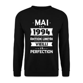 30th Anniversary - May 1994 Perfection - Unisex Sweatshirt - black - Front - Alina (178cm) & Michal (187cm)