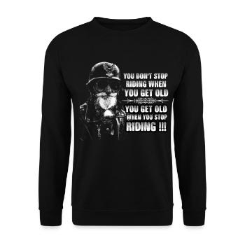 Motorrad Mann Geschenkidee - Unisex Pullover - Schwarz - Vorne - Alina (178cm) & Michal (187cm)