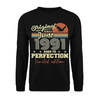 Born in June 1991, June 1991, Born June 1991 June 1991 - Unisex Sweatshirt - black - Front - Alina (178cm) & Michal (187cm)