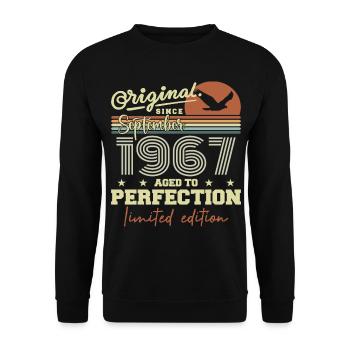 Born in September 1967 September - September 1967 - Unisex Sweatshirt - black - Front - Alina (178cm) & Michal (187cm)
