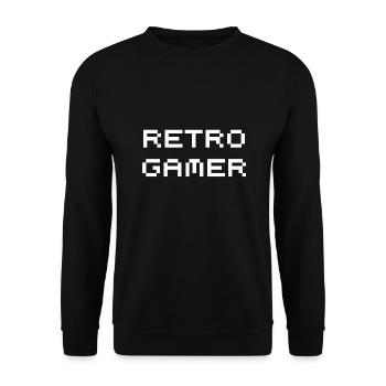 Retro Gamer | Videospiel | Gamer | Nerd - Unisex Pullover - Schwarz - Vorne - Alina (178cm) & Michal (187cm)