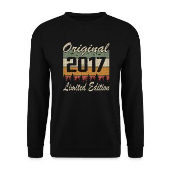 Vintage Geburtstag Original Geschenkidee 2017 - Unisex Pullover - Schwarz - Vorne - Alina (178cm) & Michal (187cm)