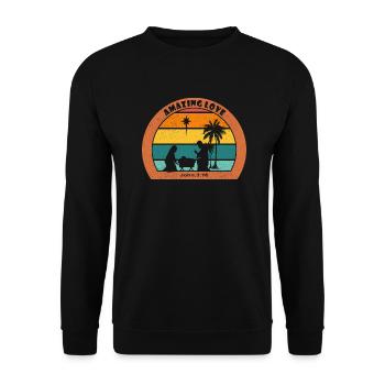 Amazing Love, Christian Nativity Bible Verse - Unisex Sweatshirt - black - Front - Alina (178cm) & Michal (187cm)