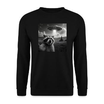 Raccoon Selfie with UFO - Unisex Sweatshirt - black - Front - Alina (178cm) & Michal (187cm)