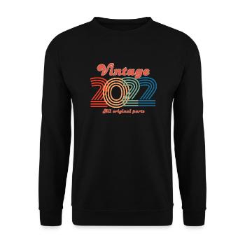 Jahrgang 2022 Ausgabe - Unisex Pullover - Schwarz - Vorne - Alina (178cm) & Michal (187cm)