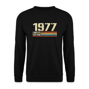 Vintage 1977 Retro Birthday - Born in 1977 - Unisex Sweatshirt - black - Front - Alina (178cm) & Michal (187cm)