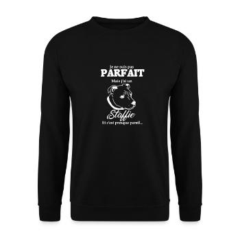 Staffie Staffordshire Bull Terrier Staffy Chien - Sweat-shirt Unisexe - noir - Devant - Alina (178cm) & Michal (187cm)