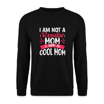 Ich bin ein cooles Muttertagsgeschenk von Mama - Unisex Pullover - Schwarz - Vorne - Alina (178cm) & Michal (187cm)