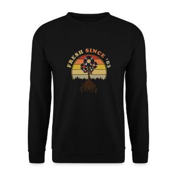 Vintage 1983 - Unisex Sweatshirt - black - Front - Alina (178cm) & Michal (187cm)