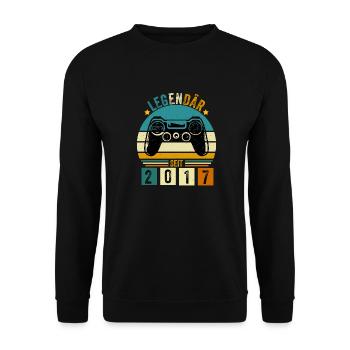 legendär seit 2017 konsole gamer 2017 - Unisex Pullover - Schwarz - Vorne - Alina (178cm) & Michal (187cm)