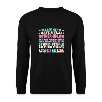 Ich habe eine verrückte Schwiegermutter - Unisex Pullover - Schwarz - Vorne - Alina (178cm) & Michal (187cm)
