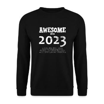 2023 - Legendary 1st Anniversary - Unisex Sweatshirt - black - Front - Alina (178cm) & Michal (187cm)