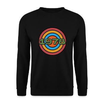 Established 1978 Classic original birthday gift - Unisex Sweatshirt - black - Front - Alina (178cm) & Michal (187cm)