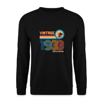 Jahrgang 1933 Ausgabe - Unisex Pullover - Schwarz - Vorne - Alina (178cm) & Michal (187cm)