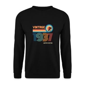 Vintage 1937 limited edition - Unisex Sweatshirt - black - Front - Alina (178cm) & Michal (187cm)