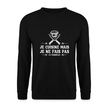 I cook but I don't do the dishes - Unisex Sweatshirt - black - Front - Alina (178cm) & Michal (187cm)