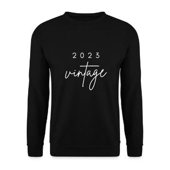 Jahrgang 2023 Geburtstag - Unisex Pullover - Schwarz - Vorne - Alina (178cm) & Michal (187cm)