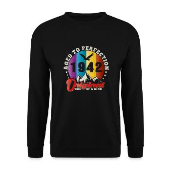 Perfection 1942 -82nd Anniversary,Original - Unisex Sweatshirt - black - Front - Alina (178cm) & Michal (187cm)