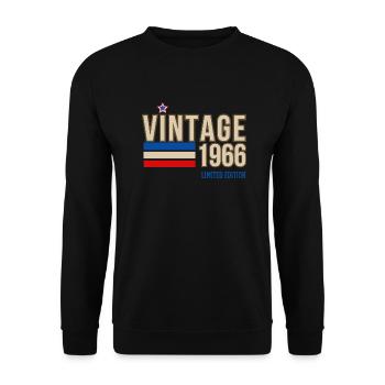 Vintage 1966 limitierte Auflage - Unisex Pullover - Schwarz - Vorne - Alina (178cm) & Michal (187cm)
